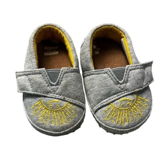 Toms Gray Soft Soled Embroidered Sun Shoes Infant Size 3 - Picture 1 of 5